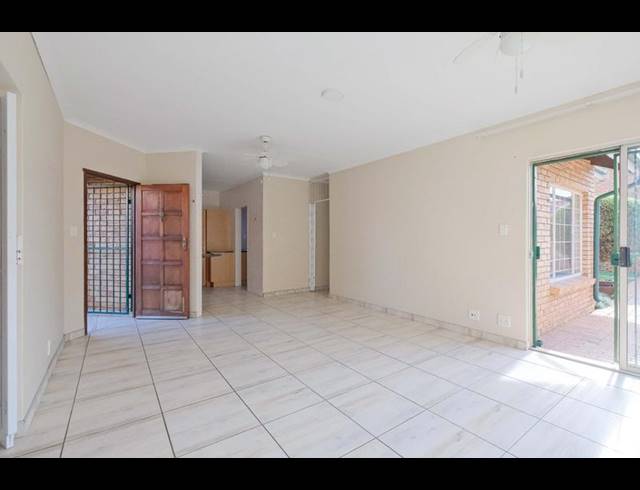 3 BEDROOM TOWNHOUSE FOR SALE IN WIERDAGLEN ESTATE